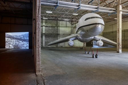 Aleksandra Mir, Plane Landing, courtesy of Magnetism, Hazelwood Estate, 2015